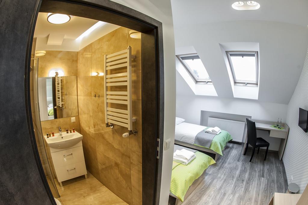 Restauracja Park Szwajcaria Hotel Гливице Екстериор снимка